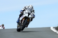 Michael Dunlop races his BMW Superbike in the 2014 Senior TT (Pacemaker Press International)